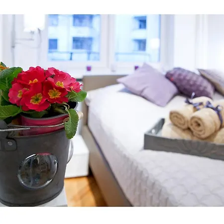 Apartment Srebrna Warsaw