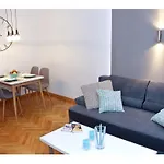 Srebrna Apartamento *